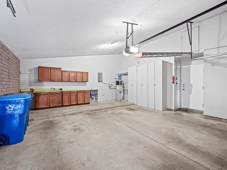 5733 N Camino De Las Estrellas — Photo 42