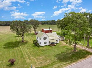 7226 N Middle Rd, Hope, MI 48628