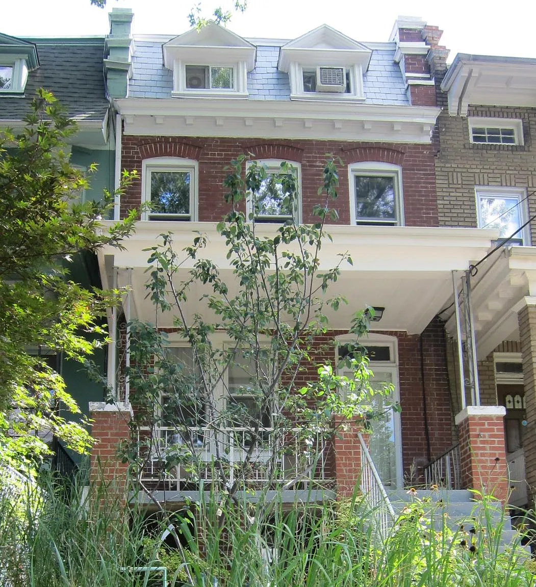 1322 Shepherd St NW — Photo 1