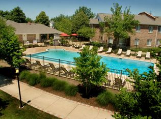 2714 N Buffalo Grove Rd APT 205, Arlington Heights, IL 60004