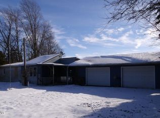 1688 Convoy Rd, Convoy, OH 45832