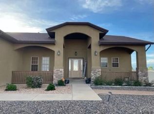 377 S Avenida Del Oro E, Pueblo West, CO 81007