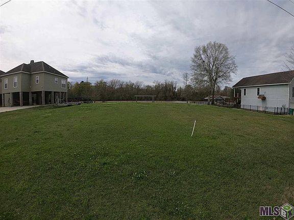 4th image of 15843 Cypress Point Ln