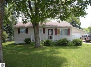 4431 Vance Rd, Traverse City, MI 49685