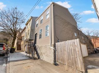 106 S 10th St, Pittsburgh, PA
