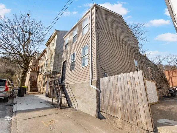 106 S 10th St, Pittsburgh, PA 15203