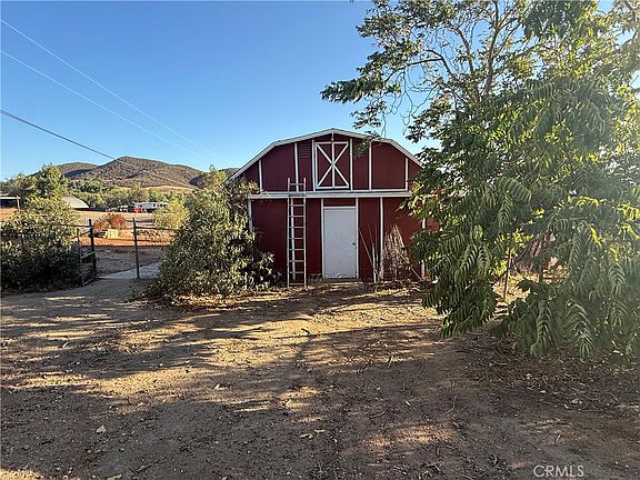 5th image of 25205 Bundy Canyon Rd
