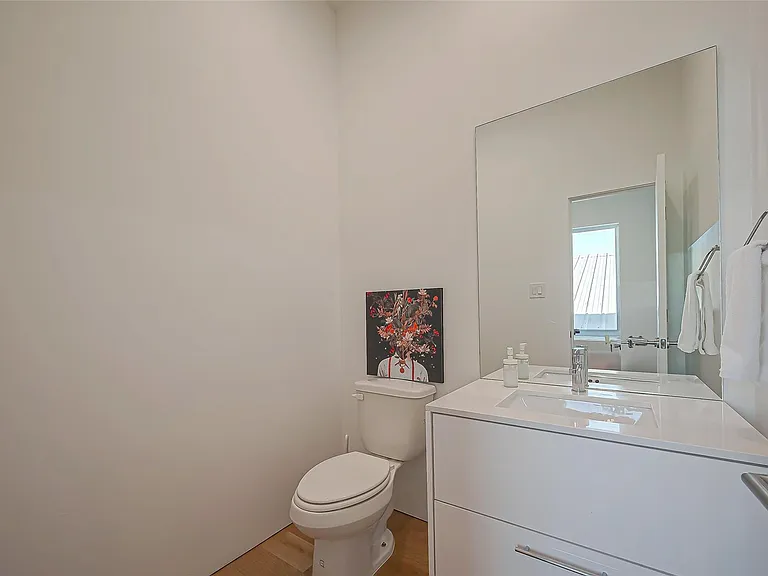 3513 Bell St — Photo 15