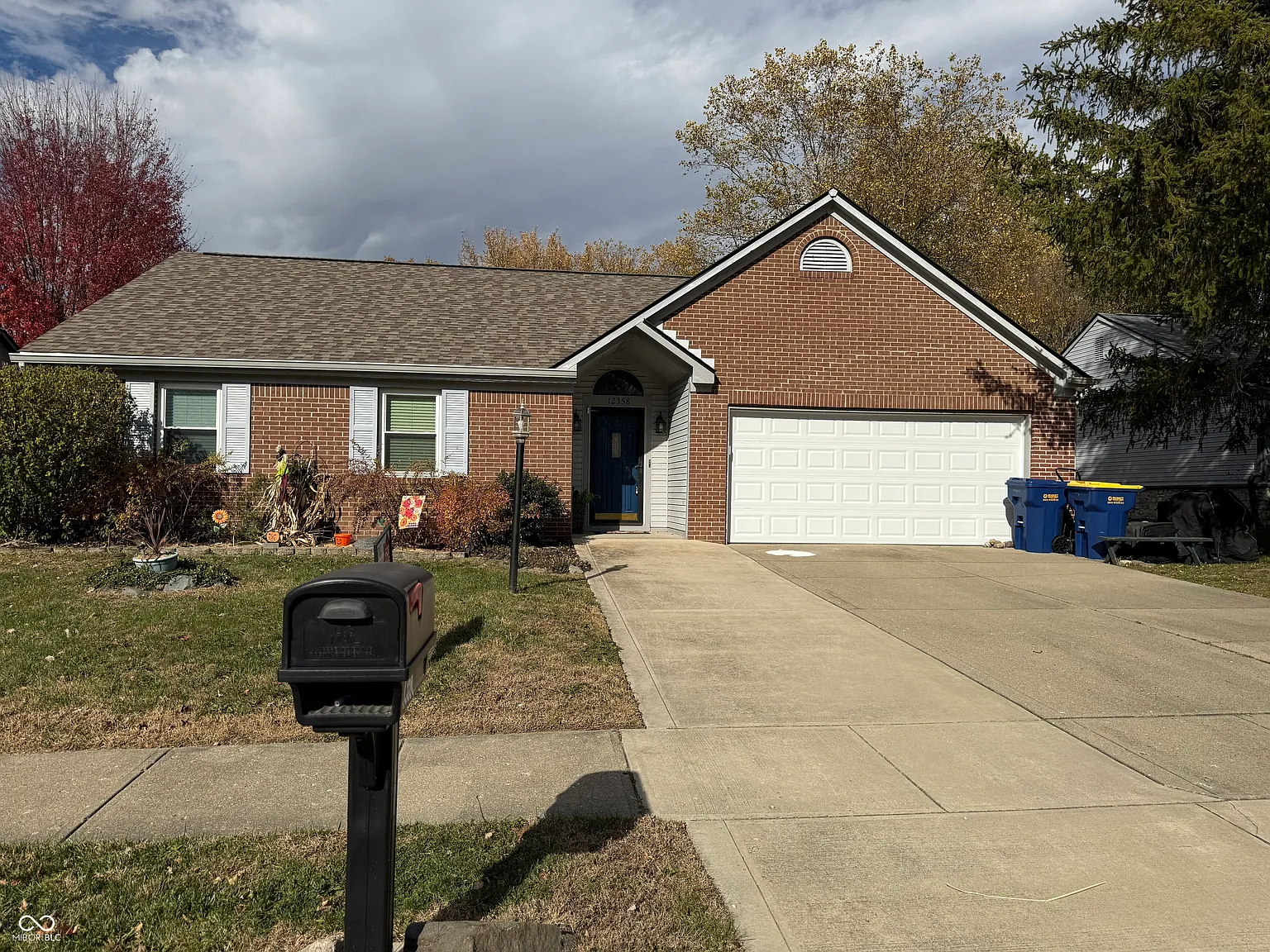 12358 Van Spronsen Way photo 1