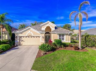 8408 Whispering Woods Ct, Lakewood Ranch, FL 34202