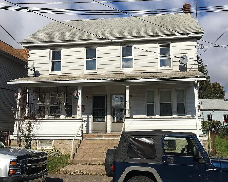 1st image of 509 W Green St #2