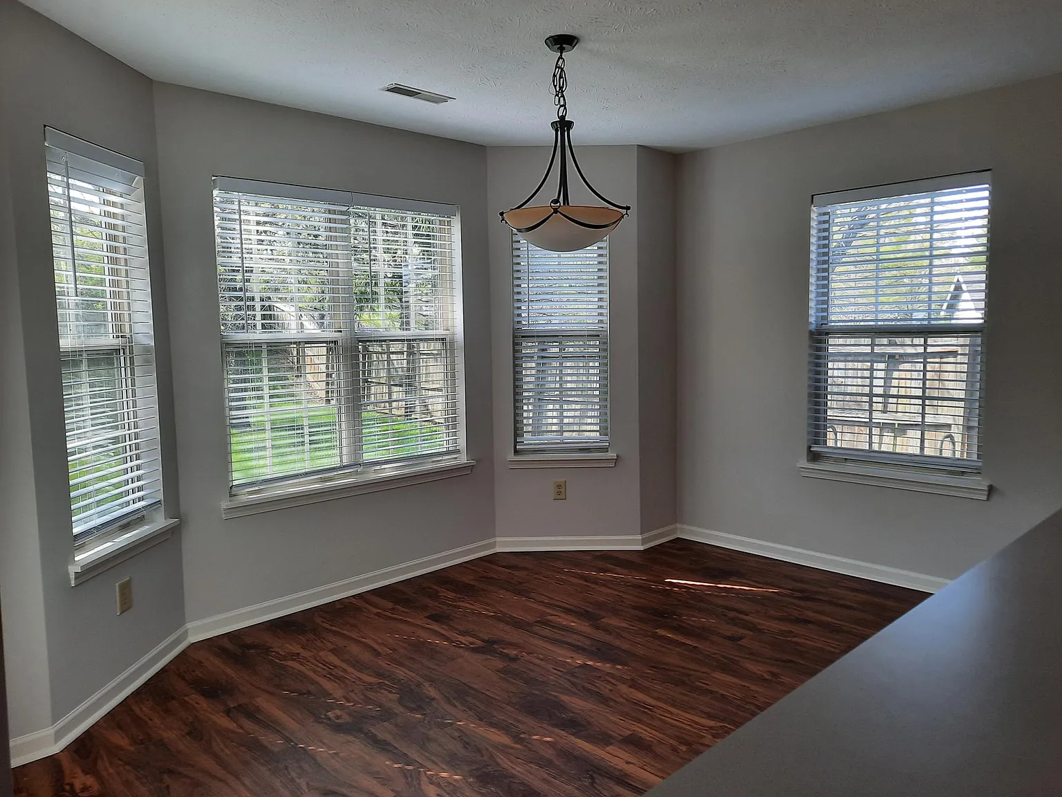 6608 Sparrowood Dr photo 1