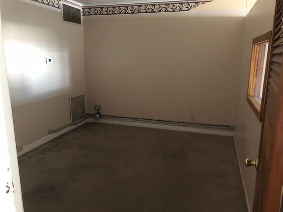 5th image of 3411 Ryan St