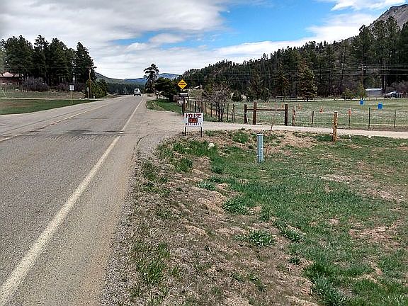 Cr240 right turn into driveway