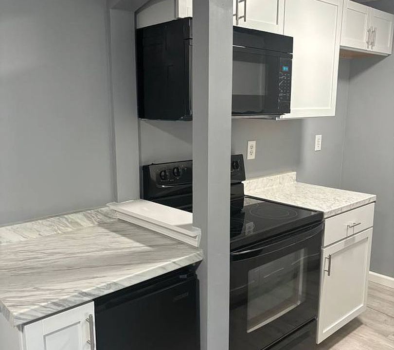 1st image of 309 Driscoll Ave #5