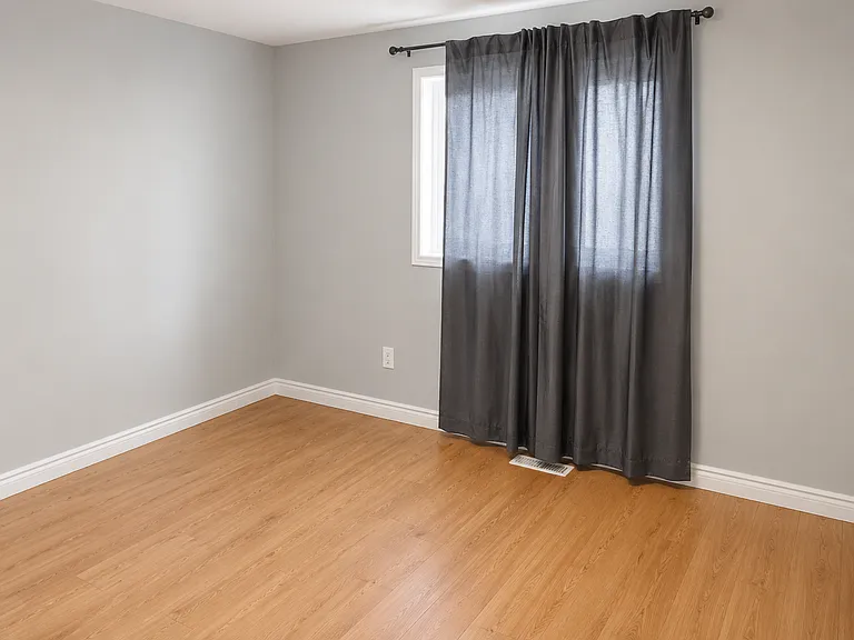 396 Fleetwood Dr #1 — Photo 7