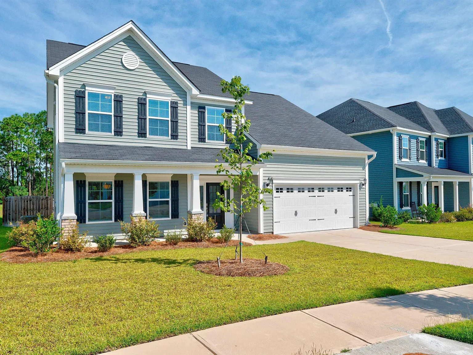 5 bed, 2523 sqft, $2,900 — Photo 3