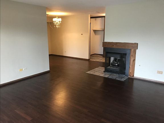 5th image of 7040 Andover Ct APT 102