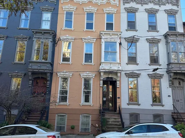 120 Lancaster Street, Albany, NY 12210