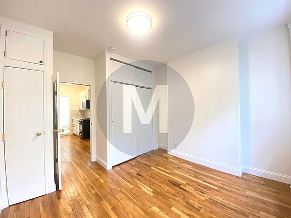 4th image of 161 E 99th St #Cf