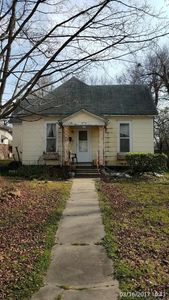 814 W 3rd St, Webb City, MO, 64870