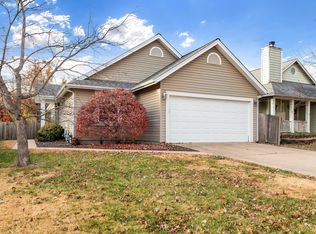 1109 Wild Plum Dr, Saint Charles, MO 63303