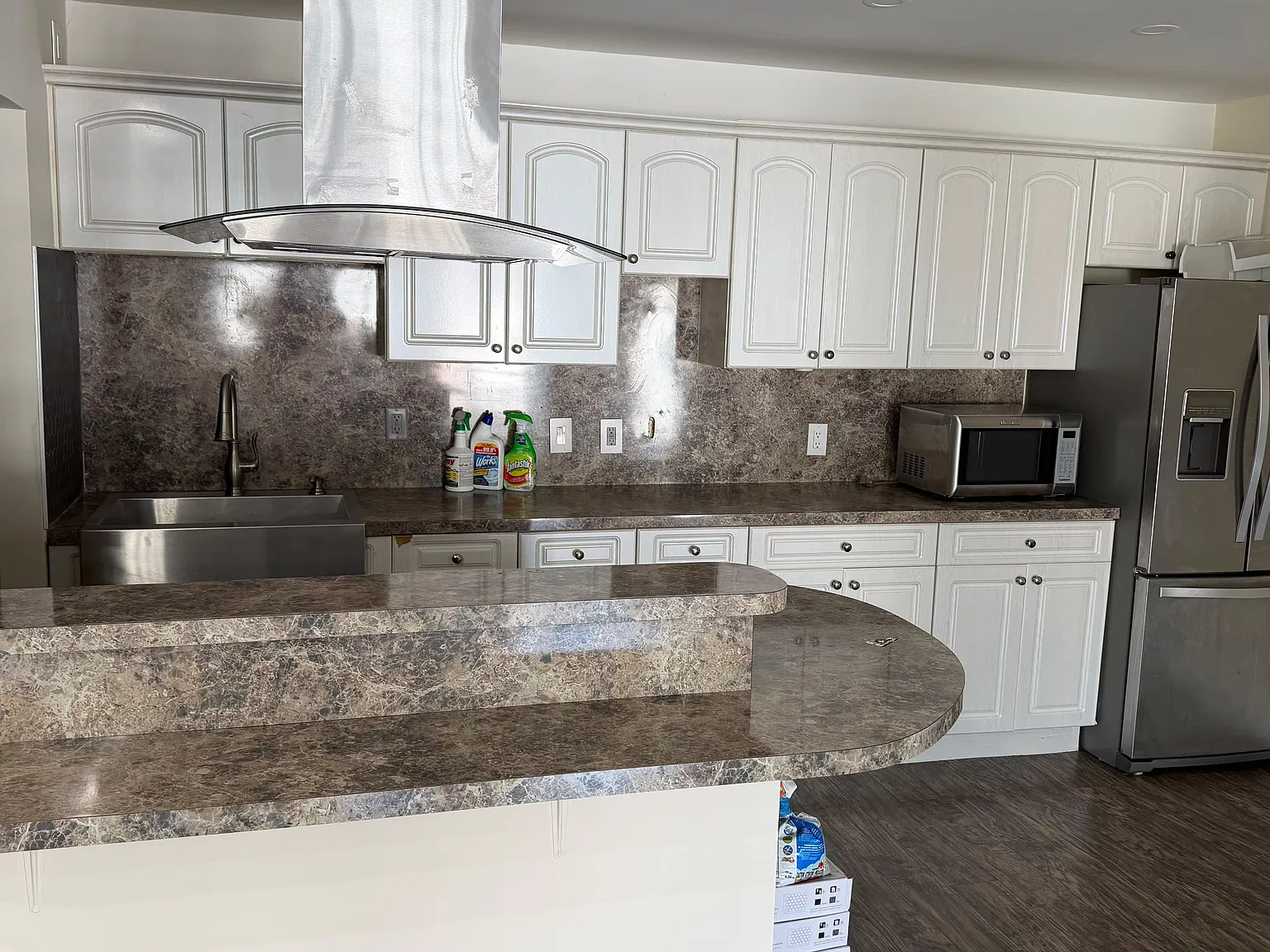 3 bed, $3,600 — Photo 4