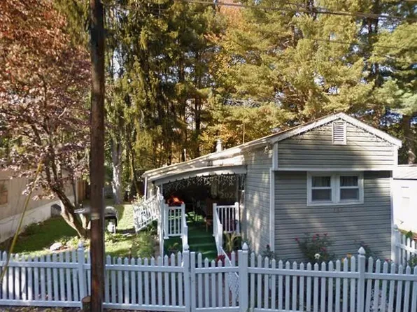 136 Quaker Rd Trailer Park, Pomona, NY 10970