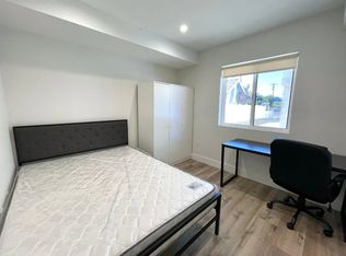 1316 W 35th Pl, Los Angeles, CA 90007