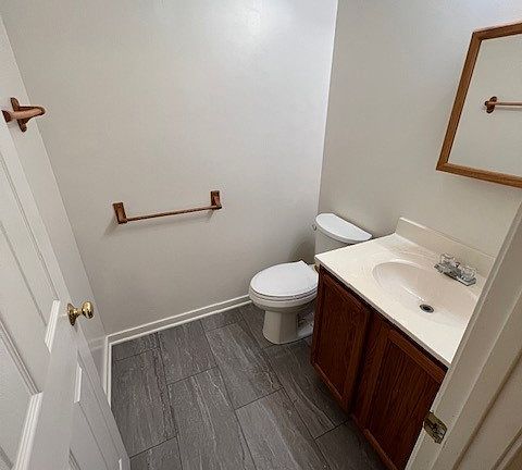 3rd image of 117 Essex Gdns #117