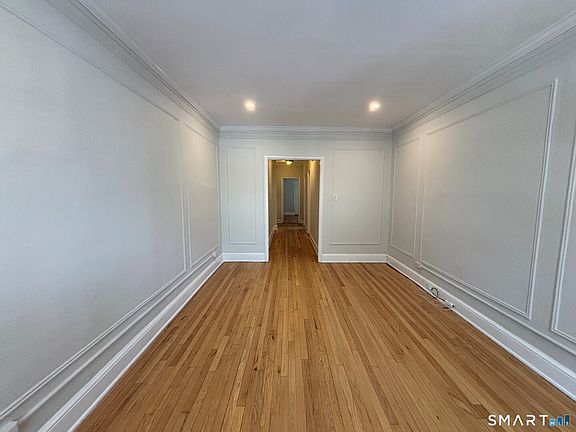 3rd image of 271 Greenwich Ave APT 1B