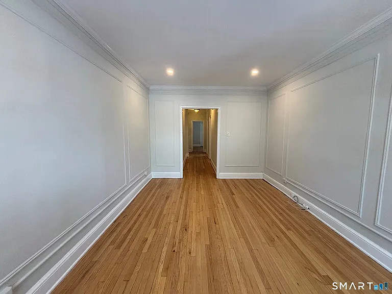 271 Greenwich Ave #1B — Photo 3