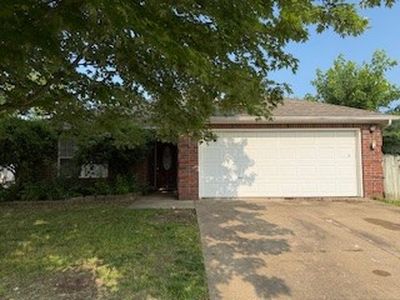 1210 SW Apache Dr, Bentonville, AR, 72712