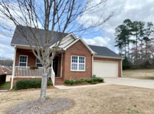 103 Londonberry Ct, Greenwood, SC 29649