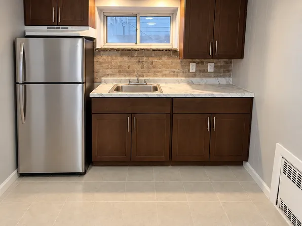 274 3rd St APT 13, Hackensack, NJ 07601