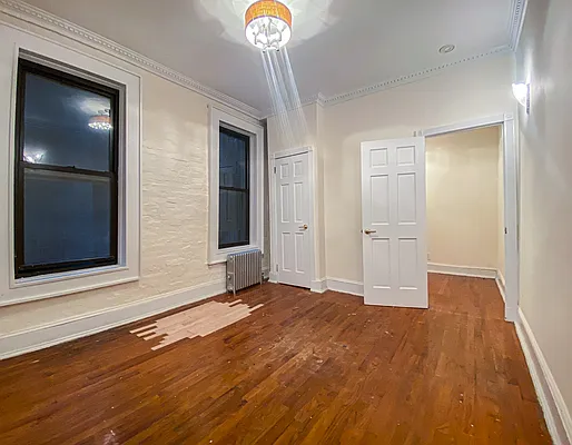 Rented by City Connections Realty | media 28