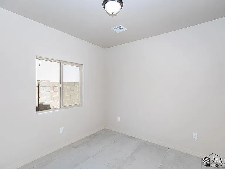 12633 E 51st Pl — Photo 14