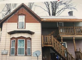 8 Baker St, Dolgeville, NY 13329