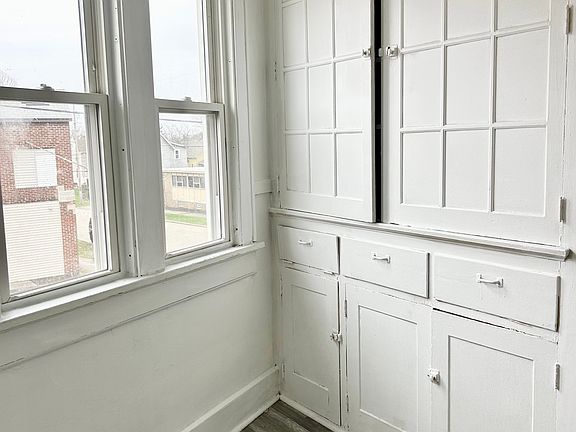 5th image of 1016 McKinley Ave NW #2