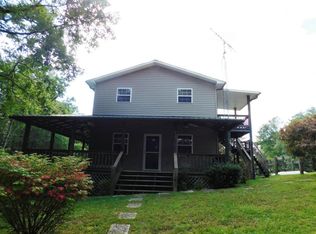 517 Hicks Rd, Oneida, TN 37841