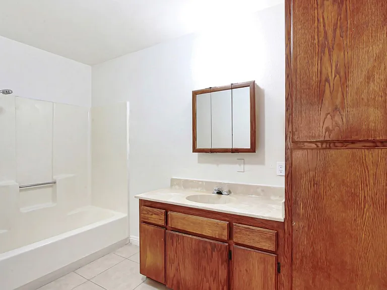 8244 Beech Avenue — Photo 19