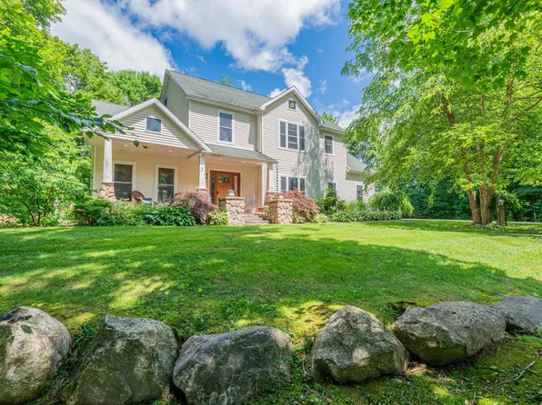 185 Crooked Path Road, Arlington, VT 05250