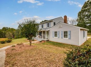 9045 Deer Hill Rd, Belews Creek, NC 27009