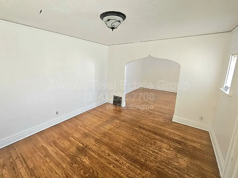 1942 Damato Ct — Photo 3