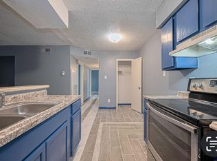 12615 Brookglade Cir UNIT 403, Houston, TX 77099