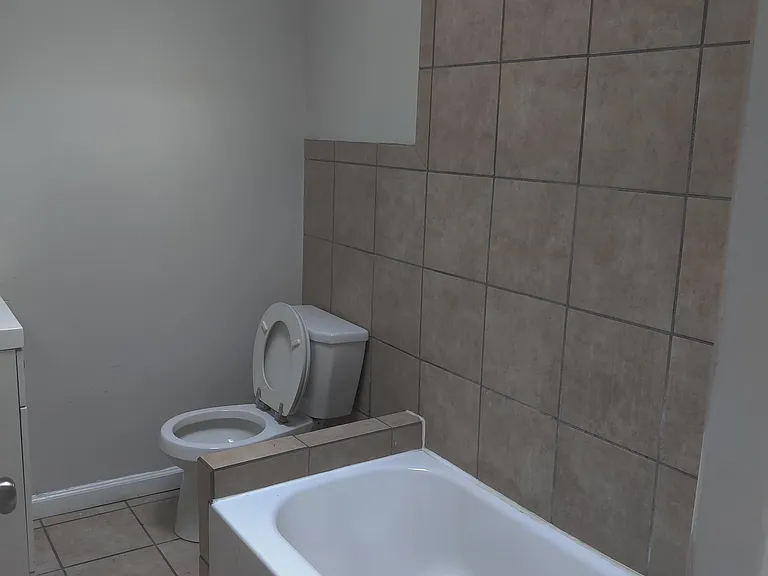 5944 Cedar Ave — Photo 10