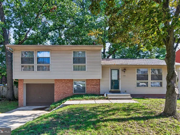 7915 Parke West Dr, Glen Burnie, MD 21061