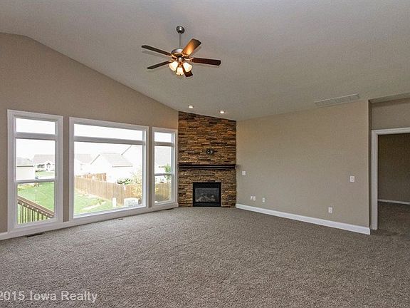 2nd image of 4812 NE Briarwood Dr