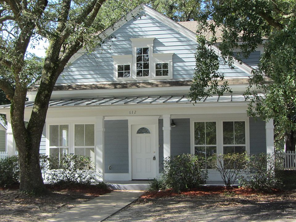 1st image of 612 Morris Dr