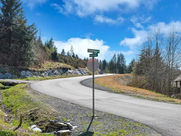 16911 Beachview Dr, Pt Renfrew, BC V0S 1K0